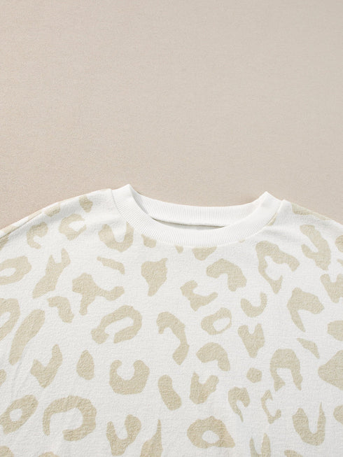 white-leopard-pullover-and-drawstring-pants-lounge-set