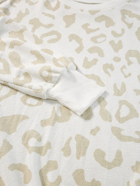white-leopard-pullover-and-drawstring-pants-lounge-set