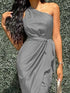 elegant-slanted-shoulder-sleeveless-long-dress