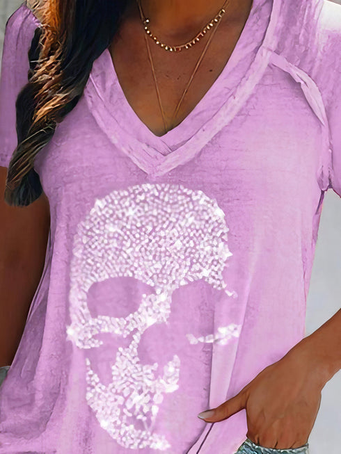 skull-print-deep-v-neck-pullover-t-shirt
