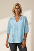 Lace Stitching U-neck 3/4 Sleeve Blouse with practical styling and dependable silhouette control.