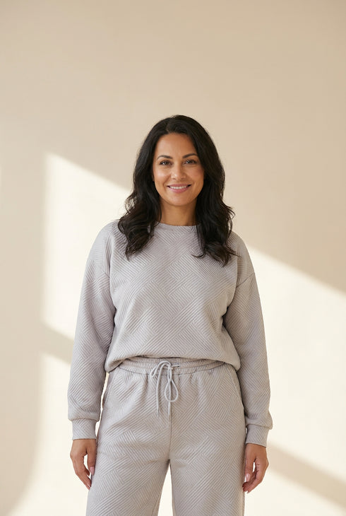 relaxing-and-stylish-lounge-set