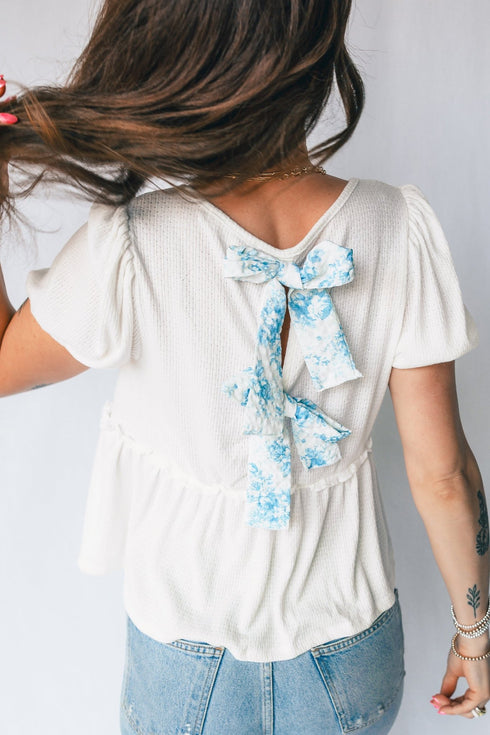 White Textured Knit V Neck Short Bubble Sleeve Peplum Top