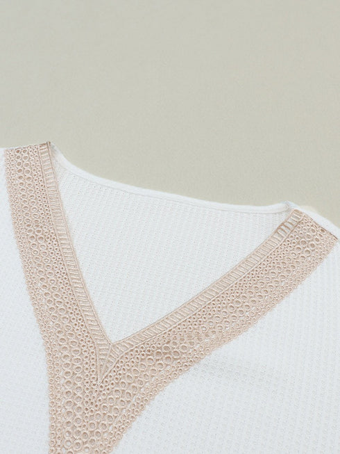 womens-t-shirts-butterfly-print-v-neck-long-sleeve-t-shirt