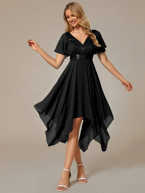 Elegant V-Neck Chiffon Evening Dress Featuring Short Sleeves