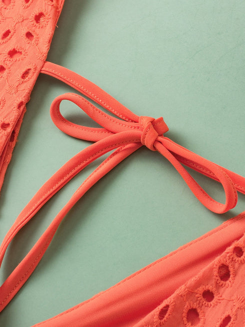 carrot-plus-size-eyelet-contrast-bodice-babydoll-dress