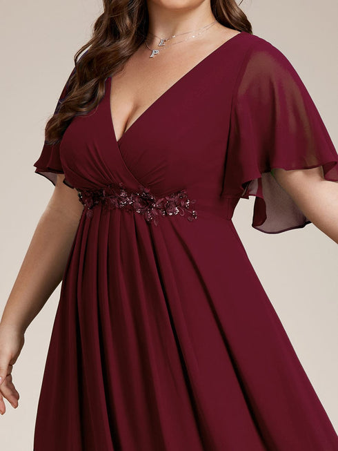 Graceful Plus Size Floral A-Line Chiffon Evening Dress with Short Sleeves