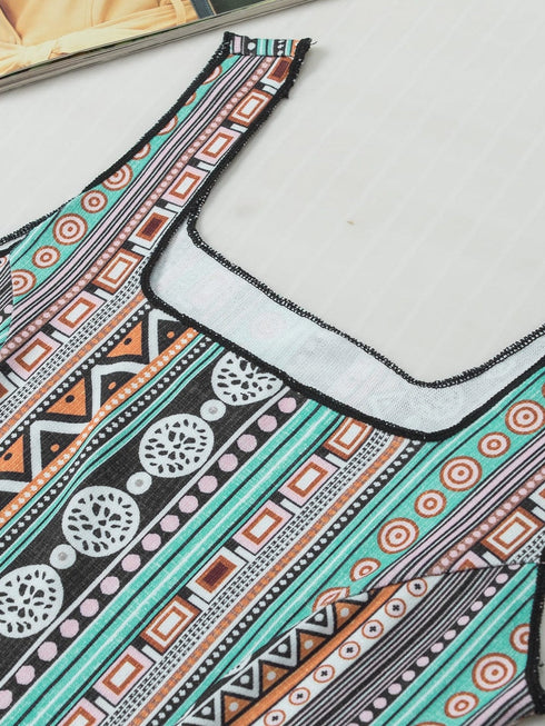 Green Geo Print Square Neck Tank Top for a Stylish Western Look