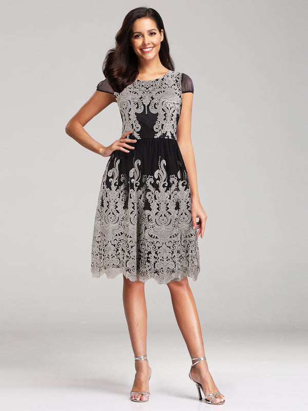 Stunning Black Applique Homecoming Dress with Zipper