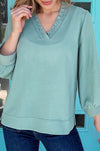 Elegant Women's Lightweight Crinkle Blouse in Soft Pastel Shades - Comfortable Fit for Everyday Style and Sophistication