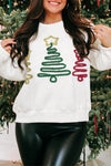 Cozy Women's Christmas Sweatshirt - Cheerful Holiday Tee for Festive Celebrations and Winter Comfort