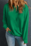 Women's Cozy Dark Green Classic Crewneck Sweatshirt - Stylish Apparel for Casual Outings and Everyday Comfort