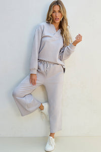 relaxing-and-stylish-lounge-set