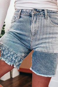 Chic Women's High-Waisted Blue Denim Shorts - Comfortable Summer Casual Fit for Effortless Style