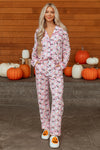 Cozy Women's Halloween Pajama Set - Soft Fabric, Relaxed Fit, Spooky Print for Festive Comfort and Fun Nights