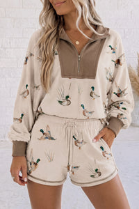 
Trendy Women's Khaki Mallard Print Color Block Zip Pullover and Shorts Set - Stylish, Comfortable Summer Outfit