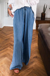 Trendy Women's Striped Wide-Leg Pants - Stylish & Comfortable Fit in Vibrant Colors for Casual or Dressy Occasions