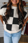 Chic Women's Black Checkered Color Block Sweater - Short Sleeve Crew Neck for Effortless Casual Style