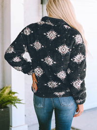 black-aztec-pattern-zipper-collared-sherpa-jacket