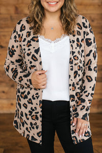 Trendy Plus Size Women's Winter Jacket - Cozy Outerwear in Classic Colors for Chic Cold-Weather Style
