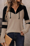 Women's Parchment Textured Colorblock Hoodie - Long Sleeve Quarter Zip with Adjustable Drawstring for Casual Comfort