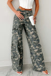 Stylish Women's Green Camo Wide Leg Cargo Pants - Comfortable and Versatile for Effortless Casual Looks