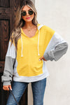 Trendy Women's Striped Hoodie - Cozy Pullover with Kangaroo Pocket for Stylish Everyday Comfort in Vibrant Colors