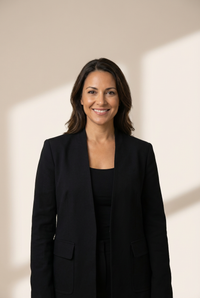 Women's Tailored Military-Style Open-Front Jacket in Black