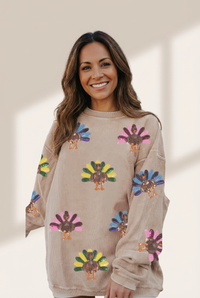 Oversized Apricot Corduroy Turkey Graphic Sweatshirt with practical styling and dependable silhouette control.