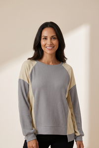 Grey Waffle Knit Color Block Sweatshirt with Raglan Sleeves with practical styling and dependable silhouette control.