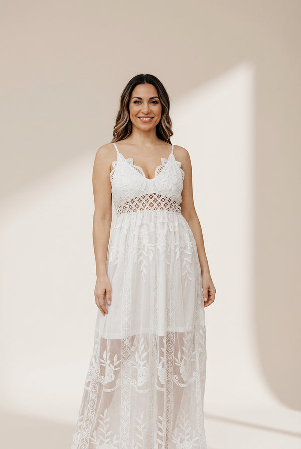 Women's Embroidered Lace Spaghetti Strap Maxi Dress