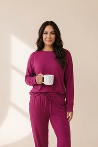 Elegant Off-shoulder Long Sleeve Jumpsuit with Drawstring Frill Hem with practical styling and dependable silhouette control.