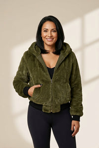 Women's Plush Hooded Pocket Zipper Coat
