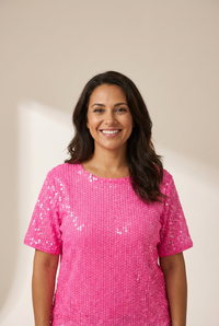 Sequin T-Shirt with practical styling and dependable silhouette control.