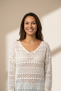 Women's White Crochet V Neck Pullover Sweater with Hollow Out Detail