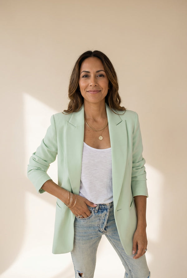 Women's Slim Fit Professional Women's Blazers with Long Sleeve and Elegant Design