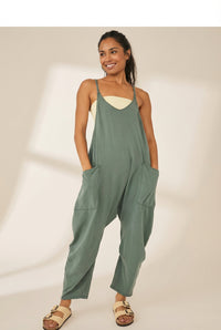 Women's Versatile V Neck Solid Color Jumpsuit with Convenient Pockets
