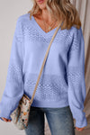 Trendy Women's V-Neck Sweater in Soft Knit - Cozy Casual Fit for Everyday Style in Chic Colors
