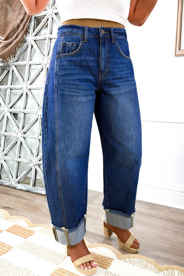 Chic Women's Stretchy Slim-Fit Blue Jeans for All-Day Comfort and Effortless Casual Style