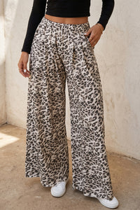 Chic Women's Culottes and Pants - Comfortable, Versatile Styles for Everyday Wear and Casual Outings in Trendy Colors