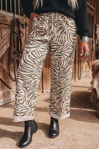 Stylish Women's Soft Fabric Culotte Pants - Comfortable, Chic Fit Perfect for Casual and Dressy Occasions