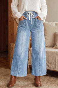 Chic Women's High-Waisted Skinny Jeans in Classic Blue - Perfectly Flattering Fit for Casual Outings and Everyday Style