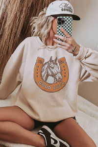 Chic Women's Cozy Sweatshirts & Hoodies - Stylish Comfort for Casual Looks in, photo 2
