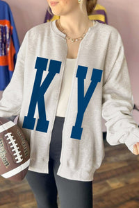 Chic Women's Graphic Sweatshirts - Cozy Everyday Styles in Vibrant Colors and, photo 4