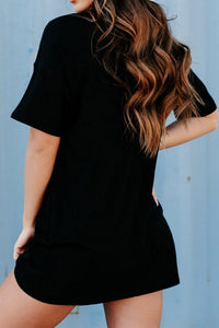 Chic Women's Graphic Tees - Stylish Casual Tops with Fun Prints for Everyday, photo 5