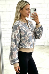 Chic Women's Sweatshirts & Hoodies - Soft, Cozy Styles Perfect for Casual Looks, photo 4