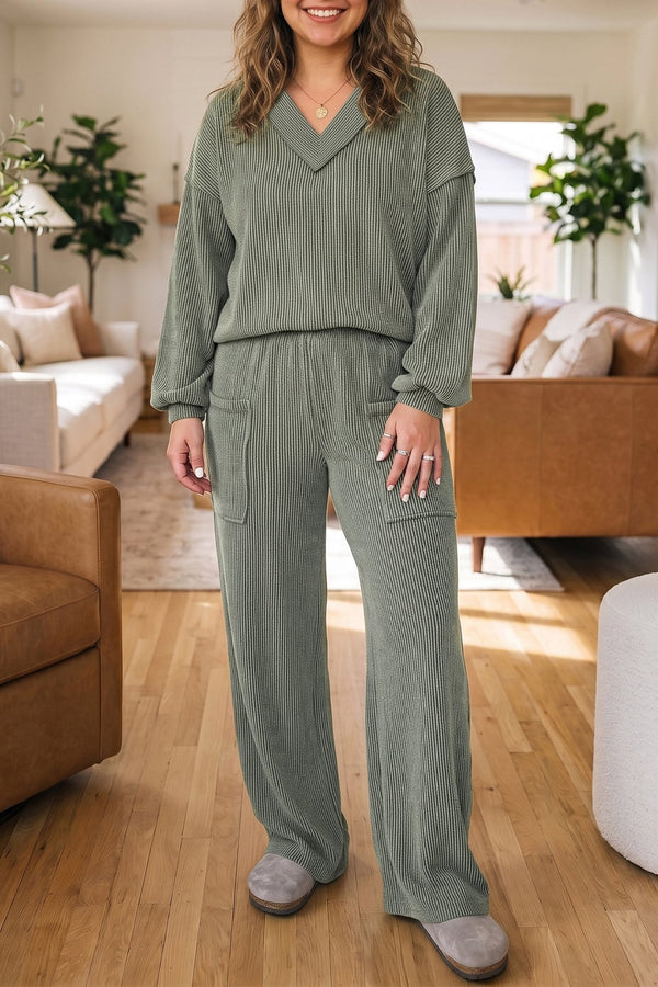 Cozy Plus Size Women's Loungewear Set in Soft Fabric – Stylish Comfort for Relaxing Days at Home