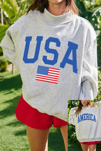 Women's Cozy Women's Light Grey Reversible Mock Neck Sweatshirt with USA Graphic – Effortless Casual Style for Everyday Comfort