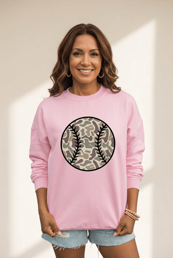 Women's Cozy Women's Pink Camouflage Sweatshirt with Dropped Shoulders - Casual Chic for Everyday Comfort