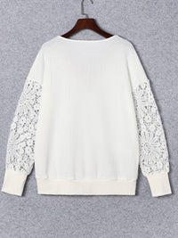 womens-t-shirts-butterfly-print-v-neck-long-sleeve-t-shirt